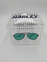 Load image into Gallery viewer, Kippa Box - Sunglasses
