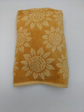 Load image into Gallery viewer, Hooded Towel - Sunflower

